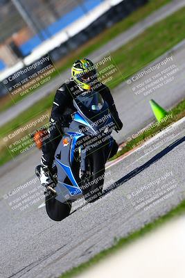 media/Jan-21-2023-Fastrack Riders (Sat) [[fcf3f88a30]]/Level 1-RDS/Session 3 Turn 6-Mountian Shot/